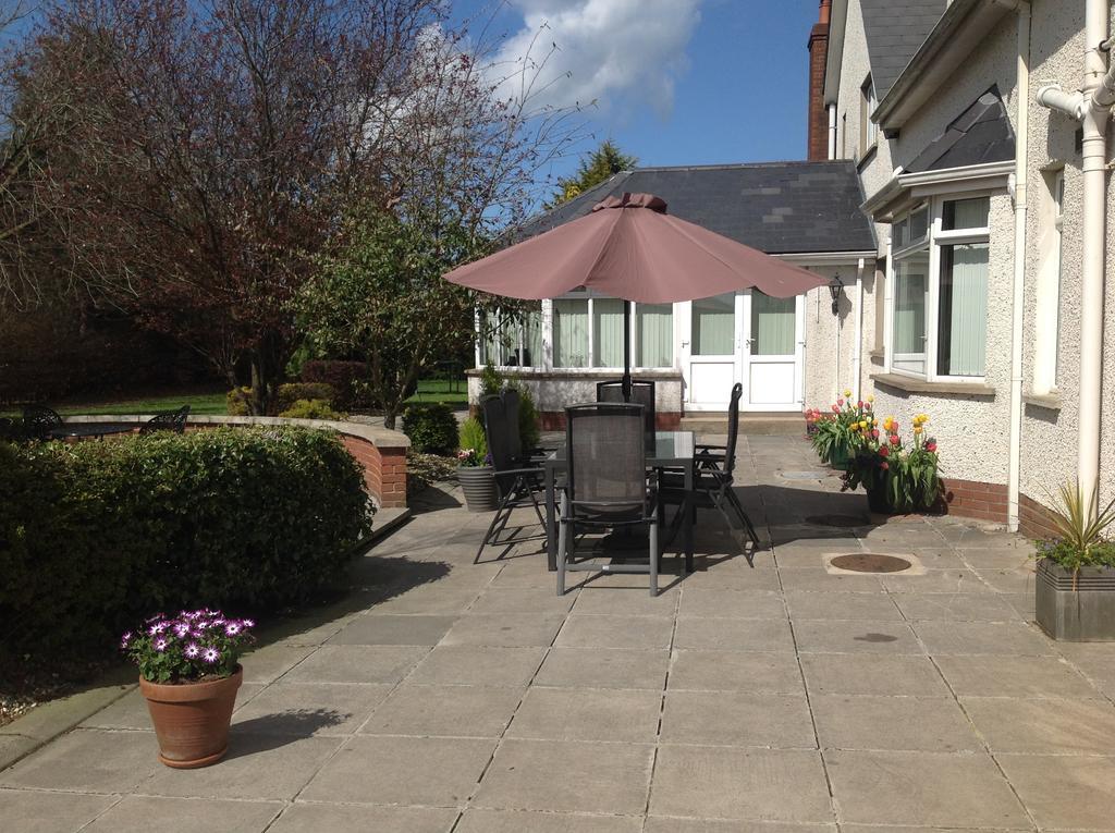 Caldhame Lodge Crumlin  Dış mekan fotoğraf